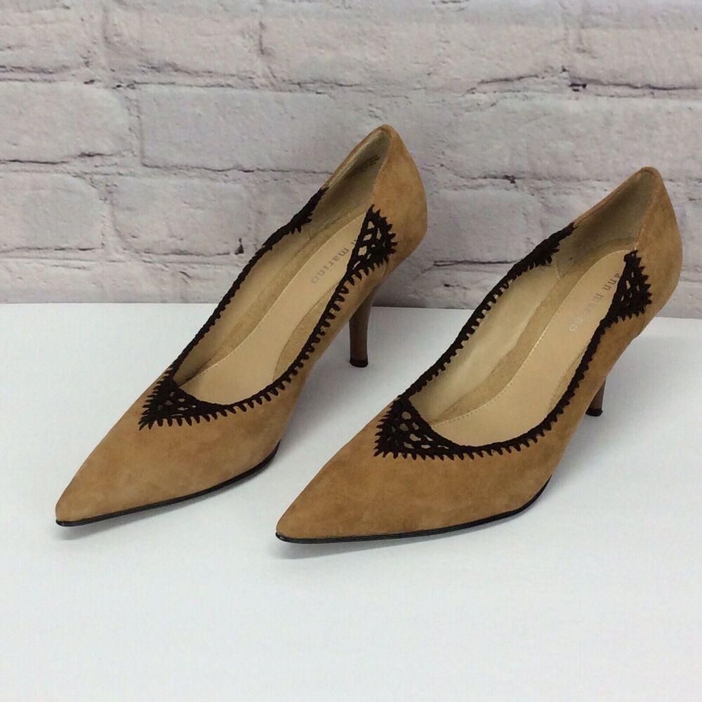Ann Marino Leather Suede Pump Shoes Womens Size 7.5 Tan/Black Crochet Trim Heels - Picture 2 of 12